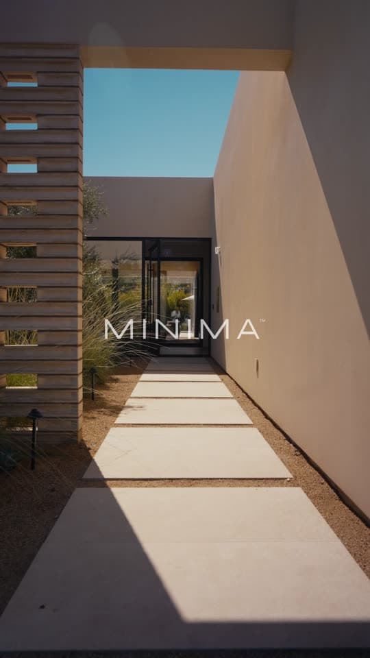Still from a Minimal Living Concepts ad